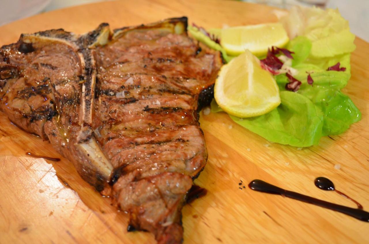 Rooms & Restaurant Il Castagneto กัมปาญา ภายนอก รูปภาพ