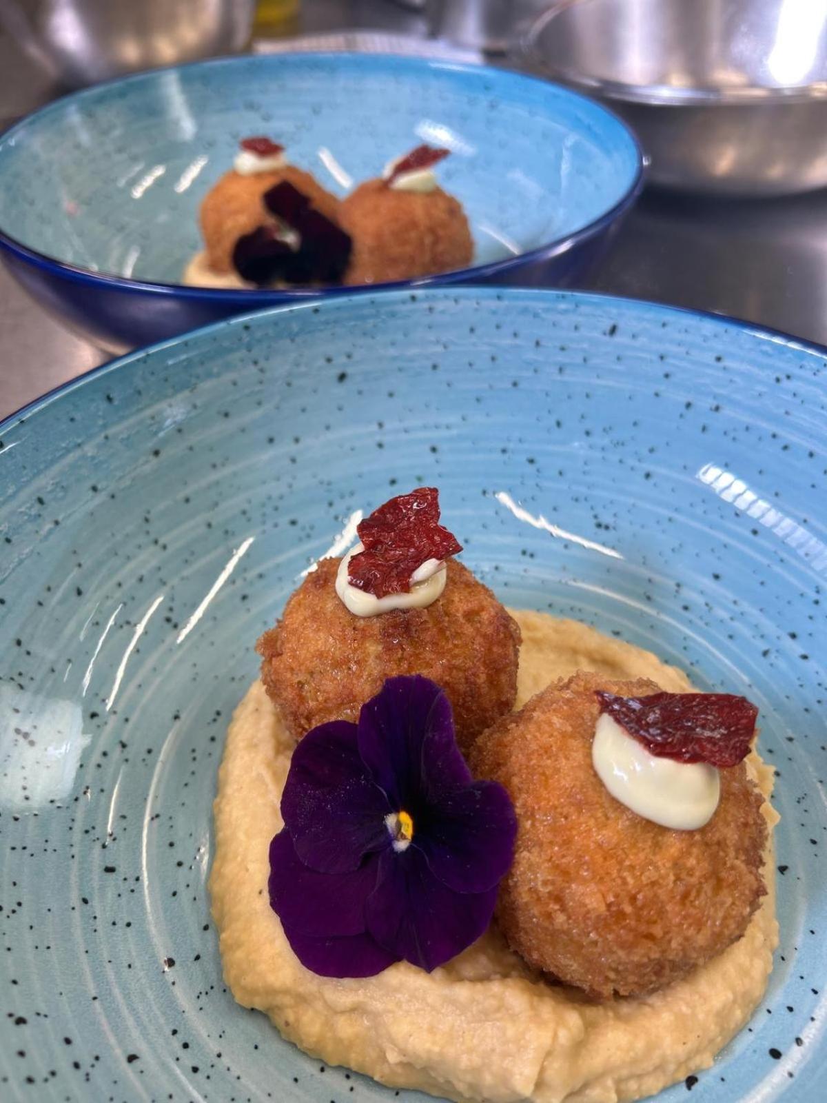 Rooms & Restaurant Il Castagneto กัมปาญา ภายนอก รูปภาพ