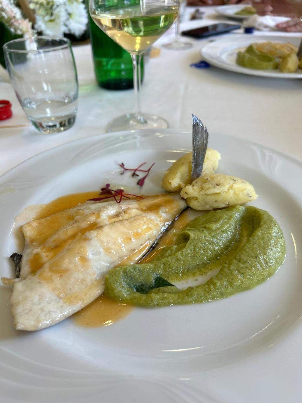 Rooms & Restaurant Il Castagneto กัมปาญา ภายนอก รูปภาพ